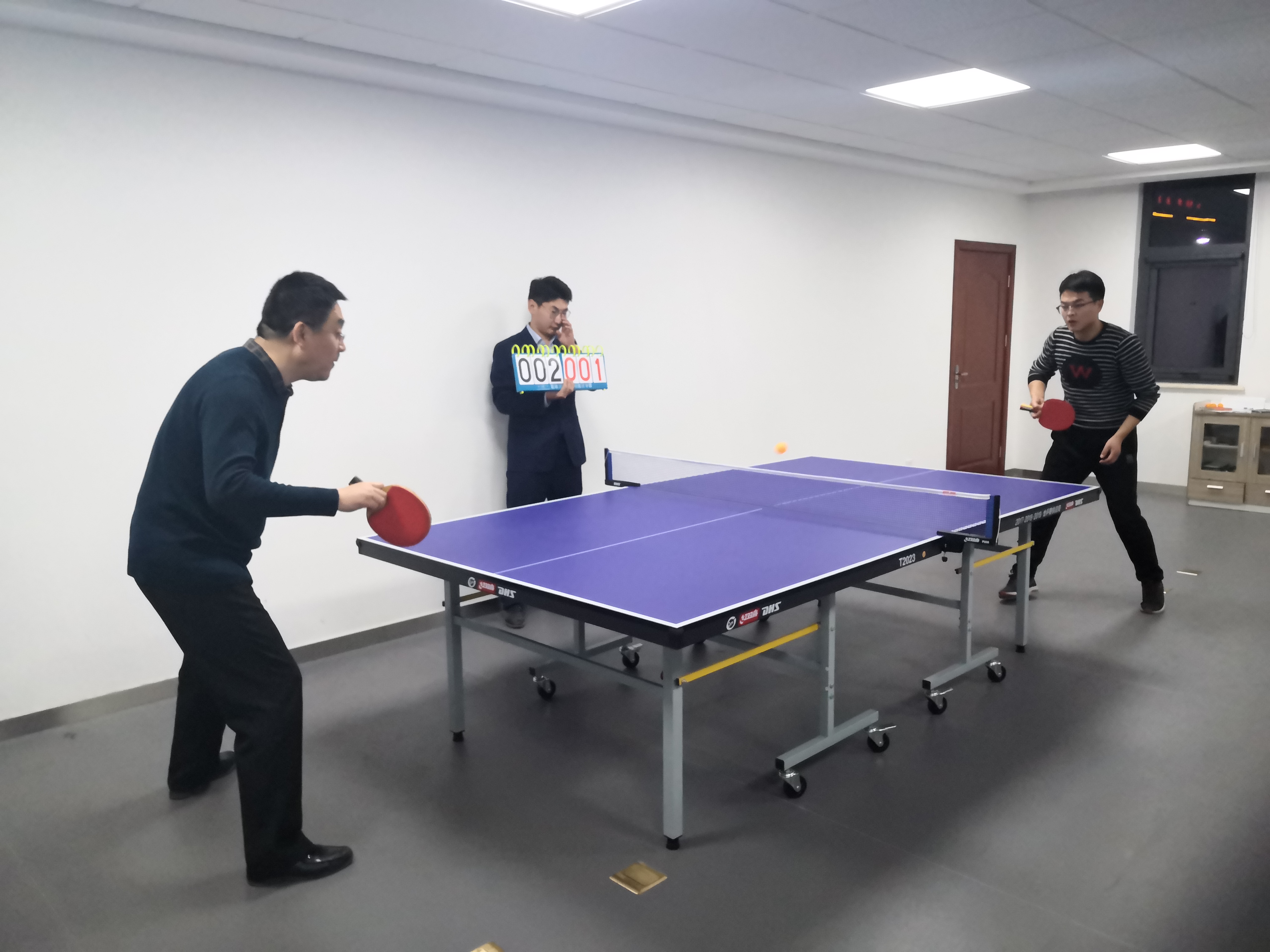 泓源公司舉辦“慶元旦、迎新春”職工乒乓球臺(tái)球比賽(圖2)